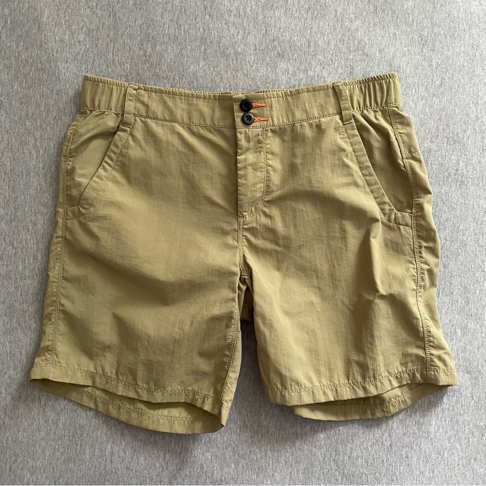 Orvis Women’s Size Small Tan Lightweight Nylon Shorts Pockets